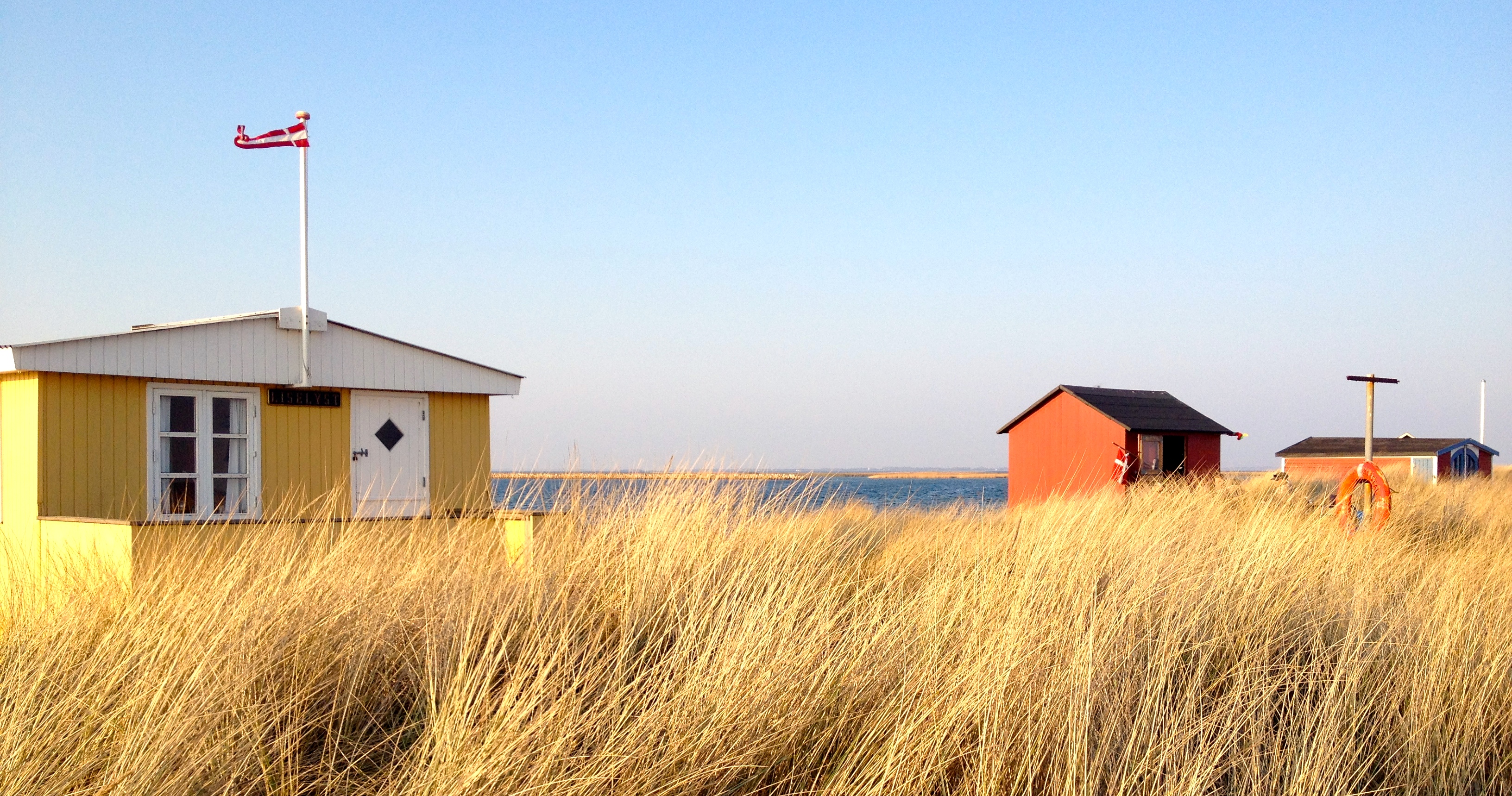 En een Deen zonder zomer- of strandhuisje is gewoon geen echte Deen. 