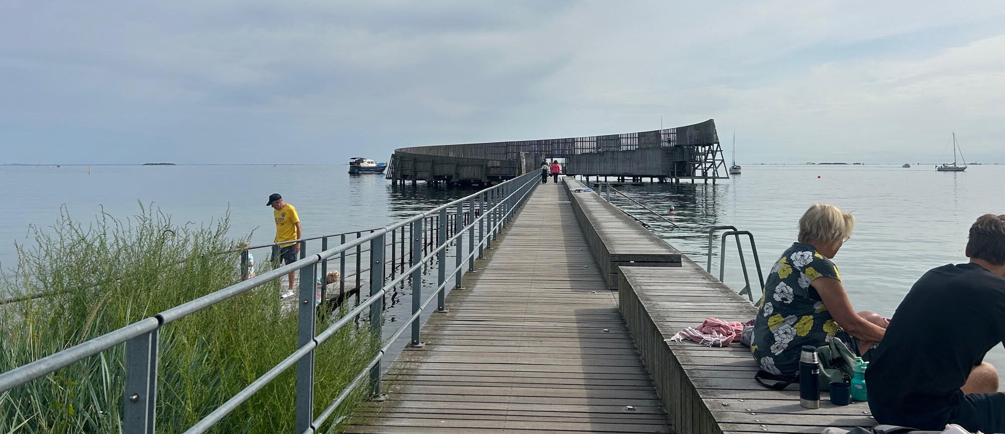 zwembad in zee kastrup